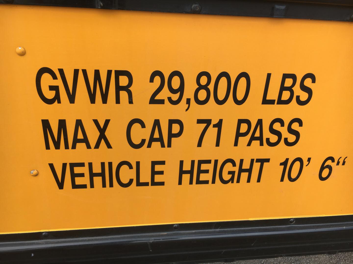./imagenes/INVOICE/2019/16448/CAMION ESCOLAR INTERNACTIONAL PB105 (44).JPG
